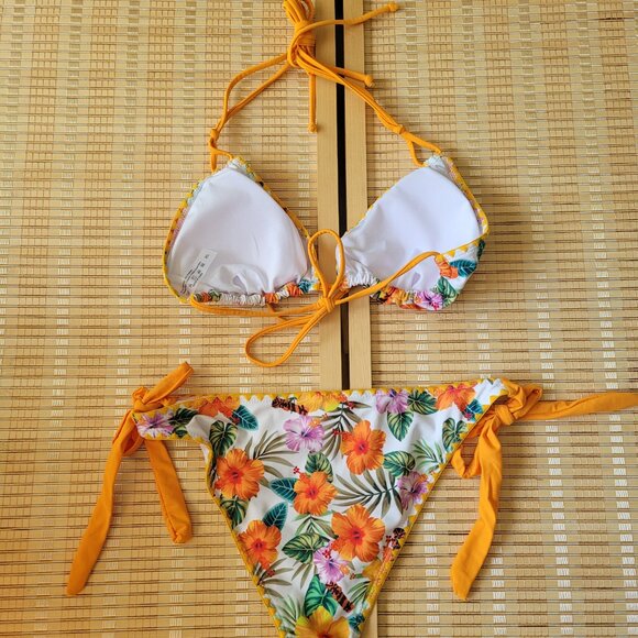WDIRARA Tropical Print Halter Floral Bikini 2 piece - Picture 2 of 5
